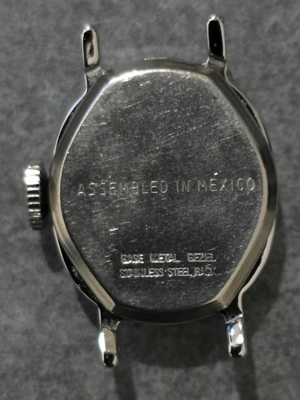 Vintage 1980 Timex Women's Watch, Case England, Movement Mexico, 17 mm, 10118023